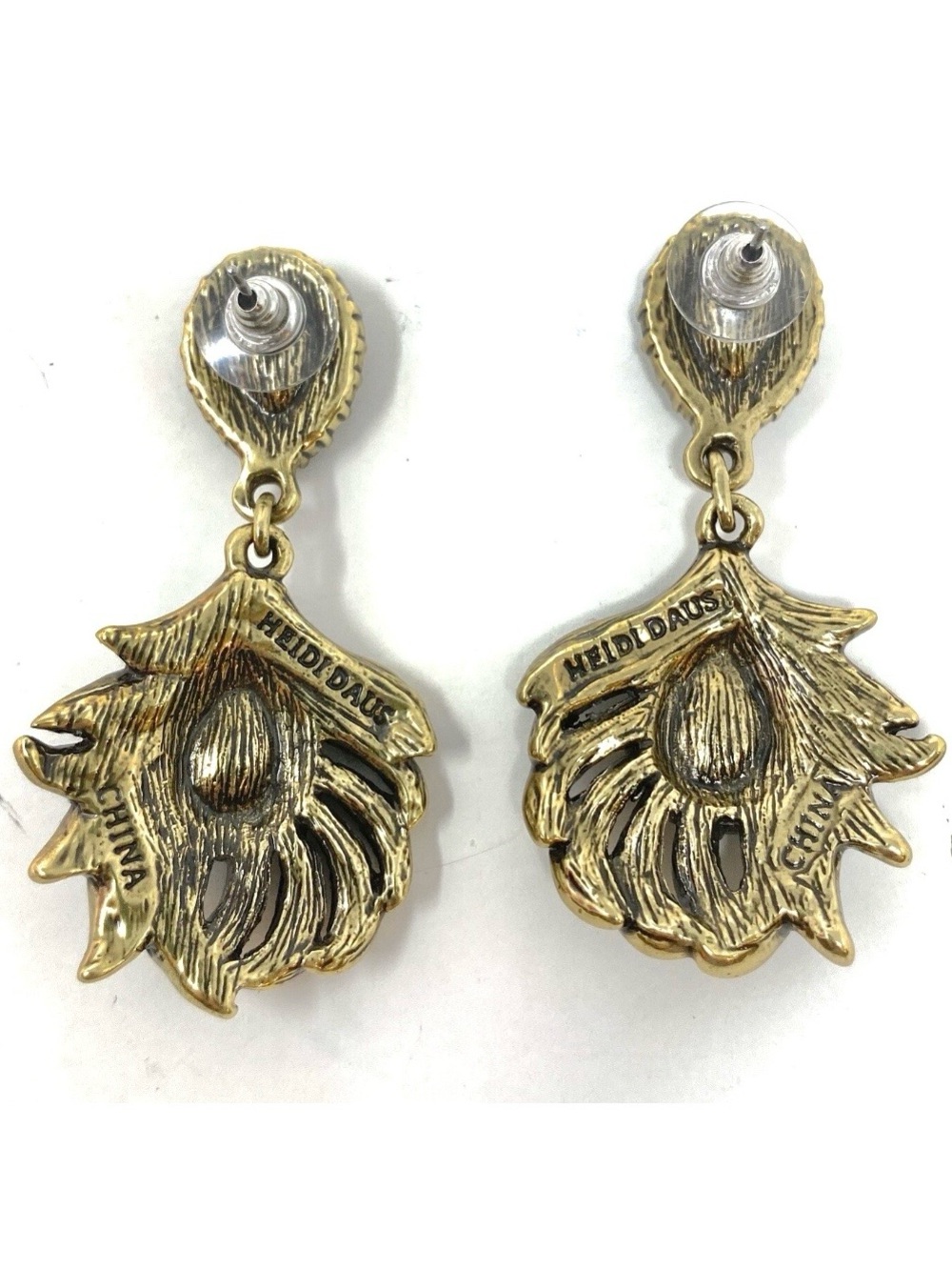 NWT Heidi Daus Pretty As A Peacock Crystal Feather Earrings - Picture 16 of 16